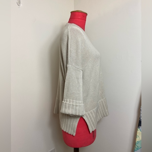 NWT LOFT Sweater (XS) - Picture 3 of 6